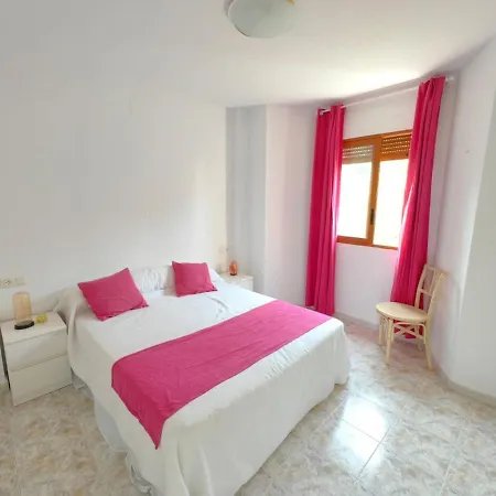 Increible En Urb El Patio * Dénia